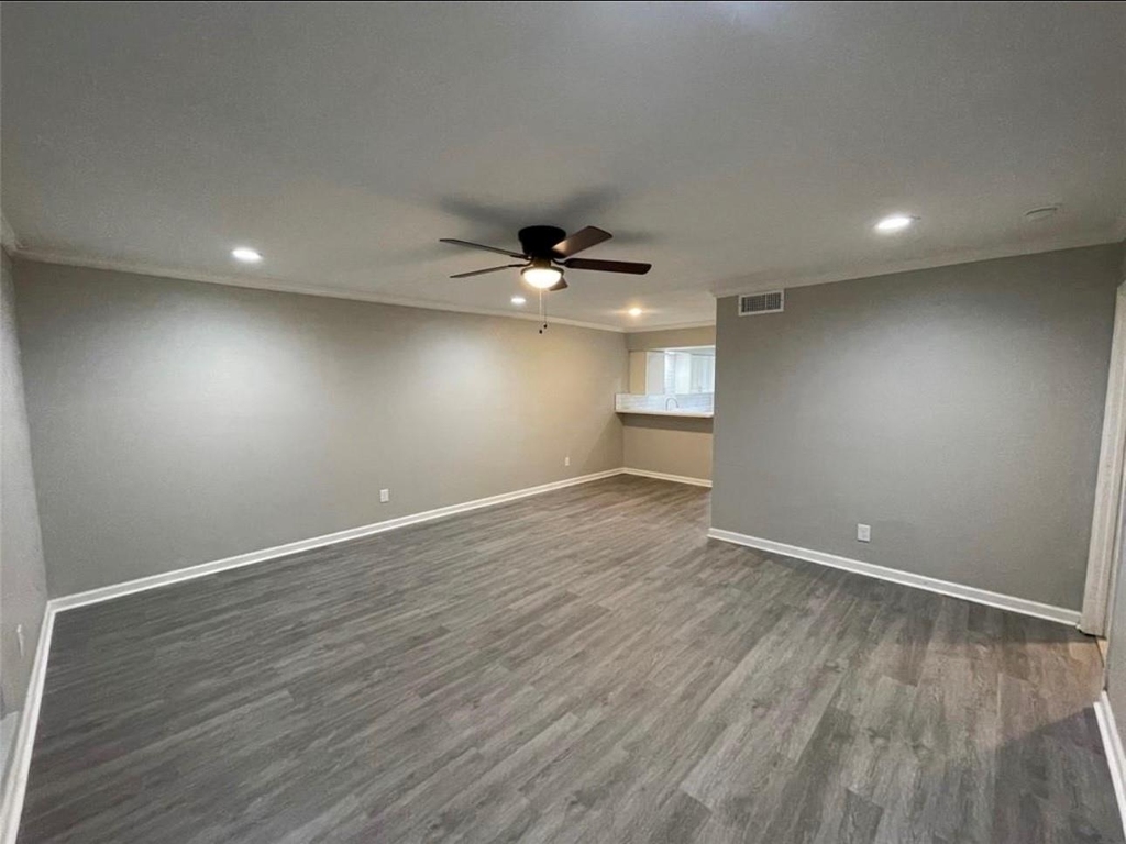9711 Linkmeadow Lane - Photo 5