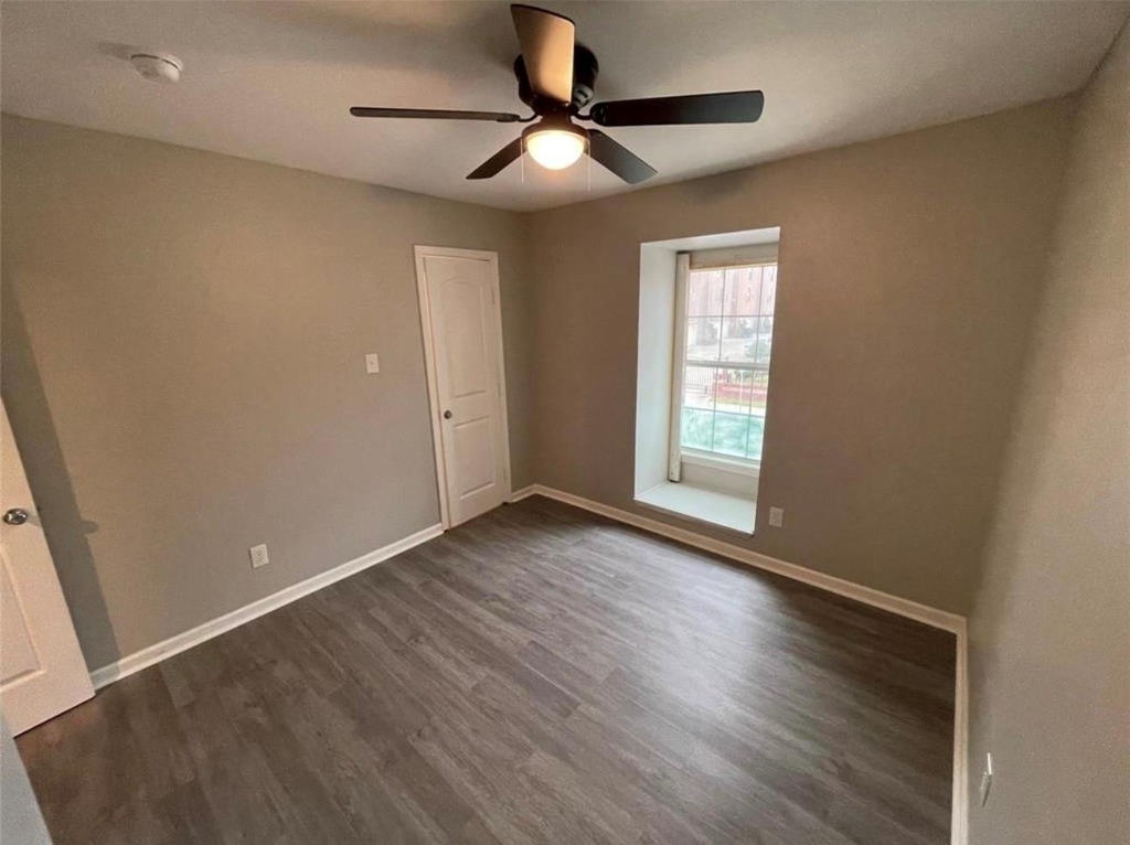 9711 Linkmeadow Lane - Photo 16