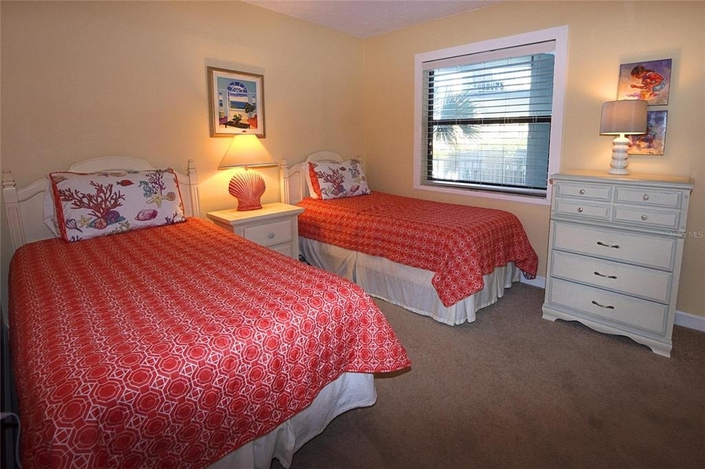 1571 S Atlantic Avenue - Photo 4