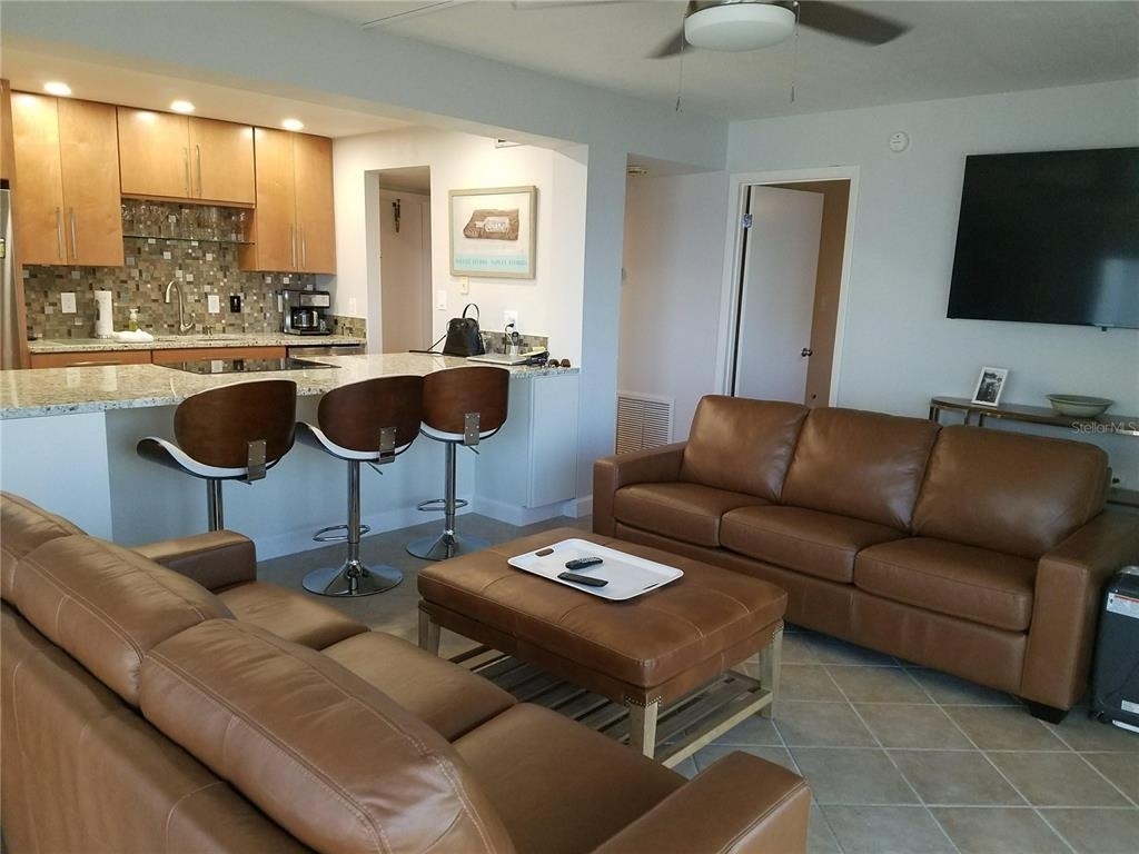 1571 S Atlantic Avenue - Photo 2