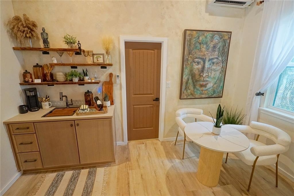 229 E 6th Avenue - Photo 54