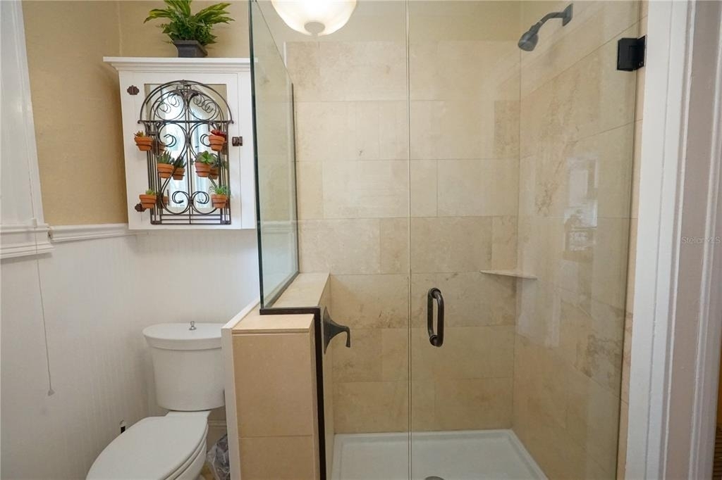 229 E 6th Avenue - Photo 19
