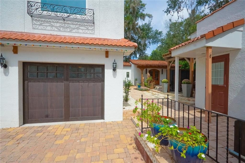 229 E 6th Avenue - Photo 49