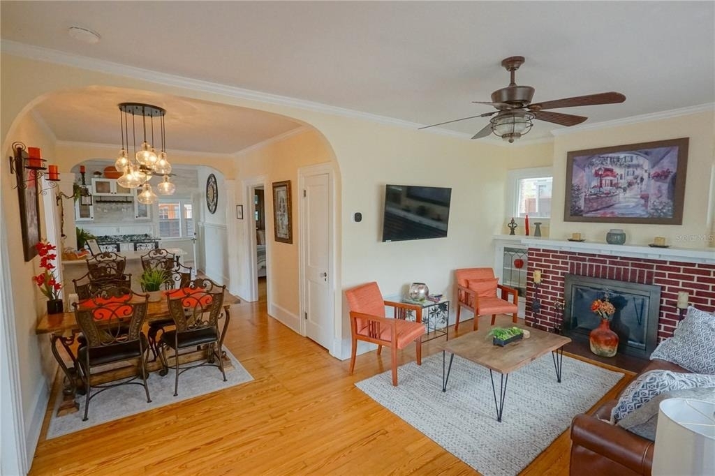 229 E 6th Avenue - Photo 10