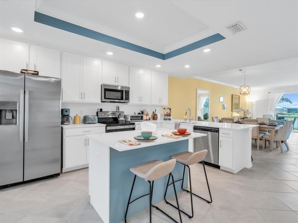 14214 Heritage Landing Boulevard - Photo 17