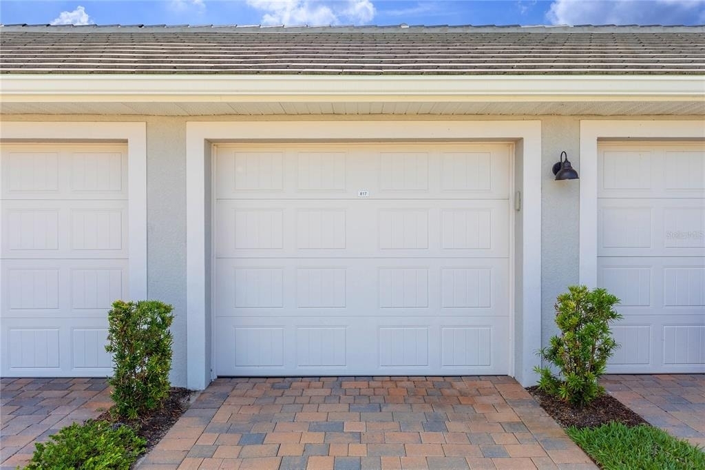 14214 Heritage Landing Boulevard - Photo 6