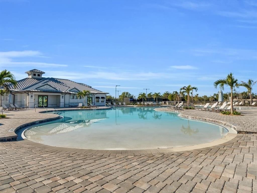 14214 Heritage Landing Boulevard - Photo 66
