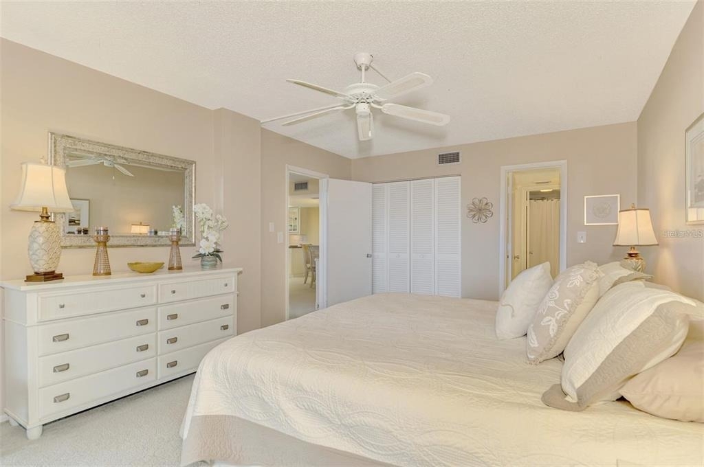 6114 43rd Street W - Photo 11
