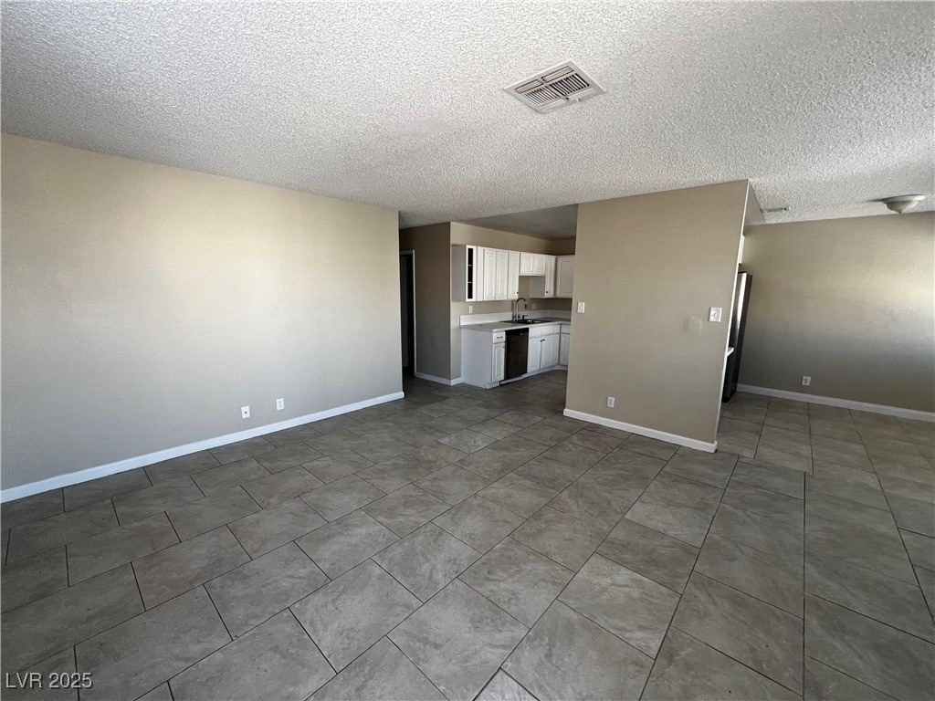 6941 Appleton Drive - Photo 3