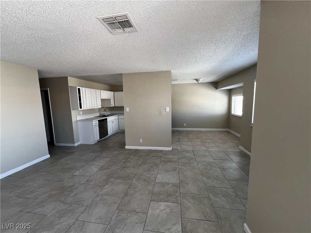 6941 Appleton Drive - Photo 4