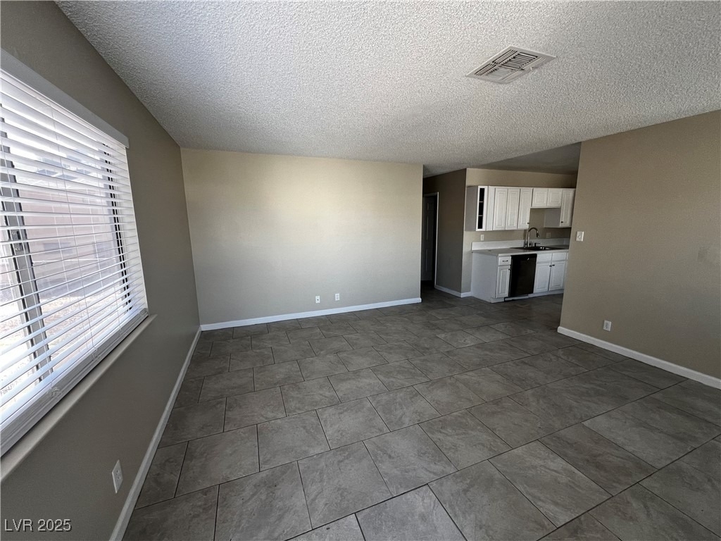 6941 Appleton Drive - Photo 2