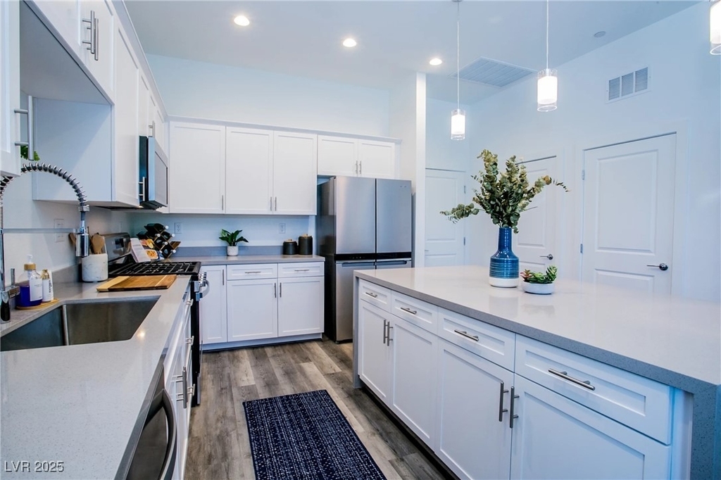 10520 Prospering Valley Way - Photo 1