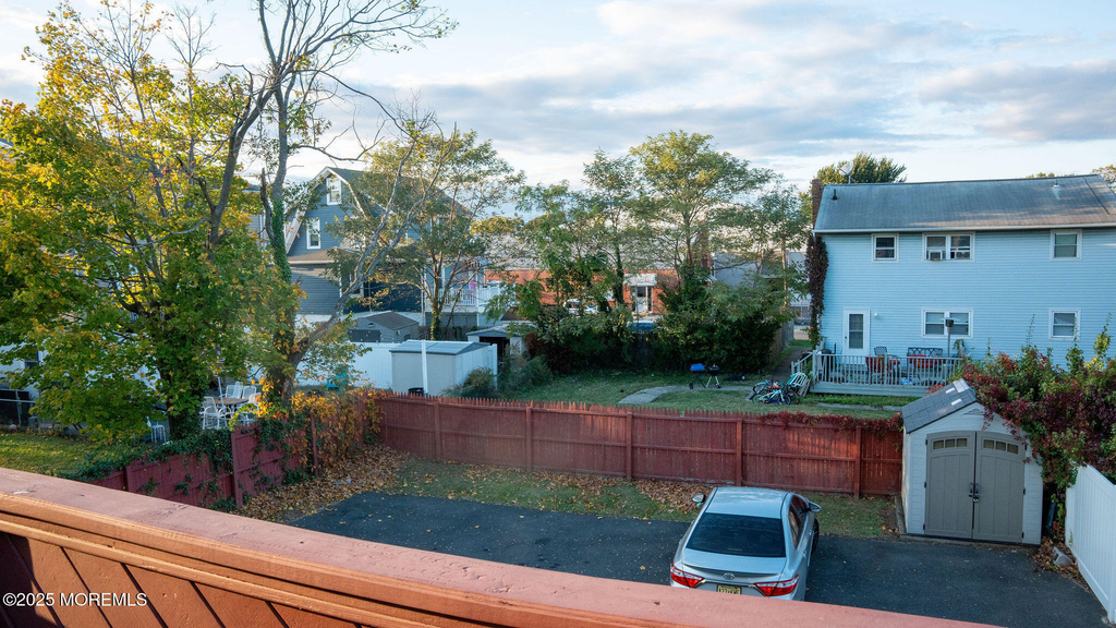 73 Maple Avenue - Photo 32