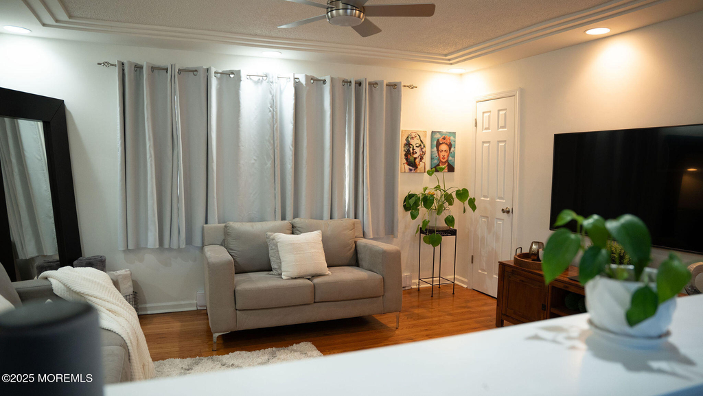 73 Maple Avenue - Photo 9