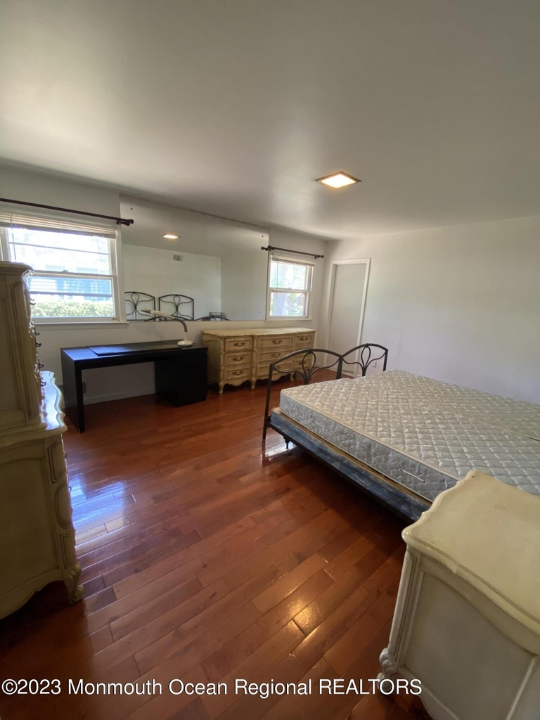 275 Garfield Avenue - Photo 7