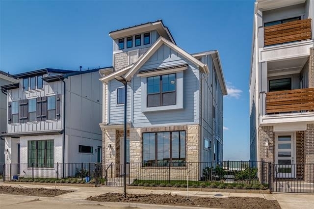 722 Resort Drive - Photo 1