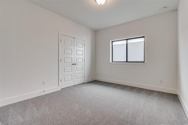722 Resort Drive - Photo 16