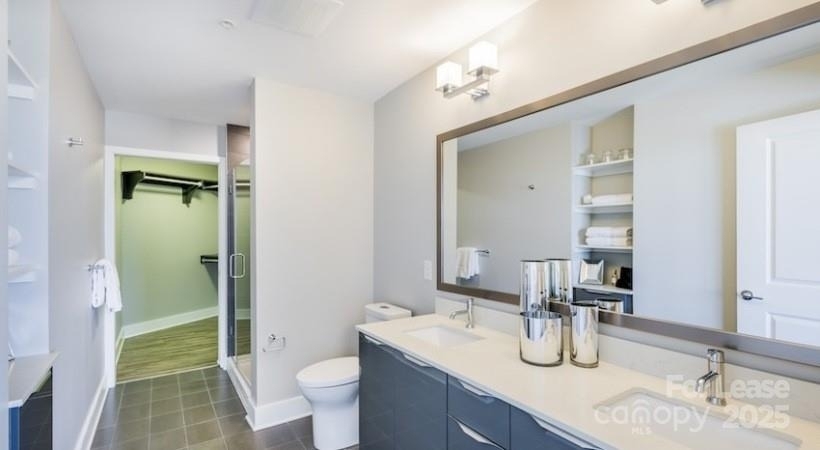 225 S Poplar Street - Photo 38