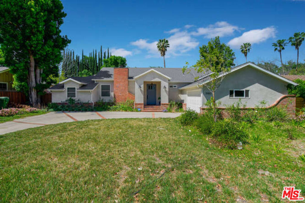 5907 Jumilla Avenue - Photo 23