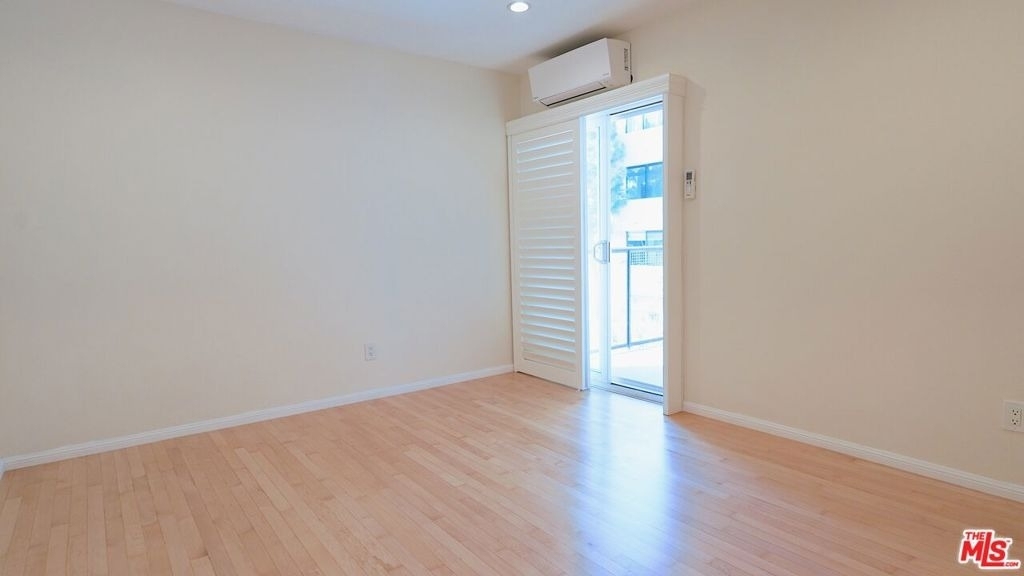 9005 Cynthia Street - Photo 8