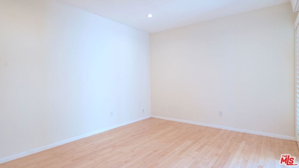 9005 Cynthia Street - Photo 9