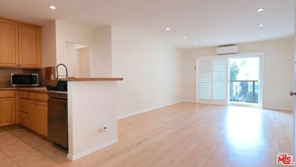 9005 Cynthia Street - Photo 0