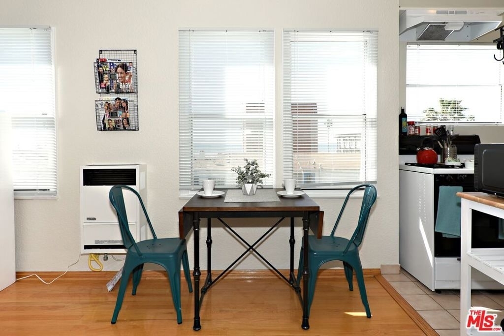 26 Breeze Avenue - Photo 8