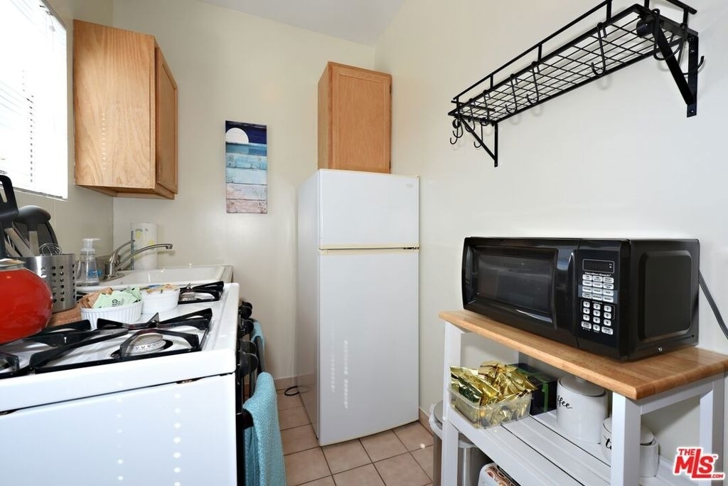26 Breeze Avenue - Photo 11