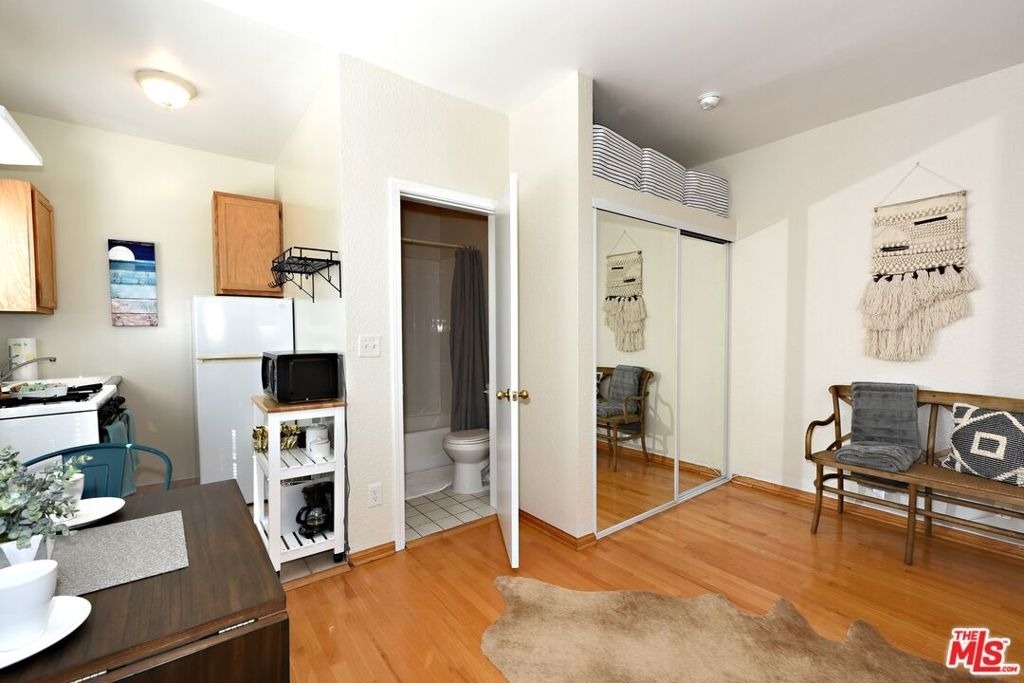 26 Breeze Avenue - Photo 7