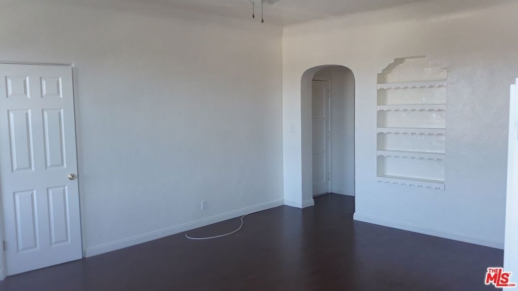 5017 Crenshaw Boulevard - Photo 4