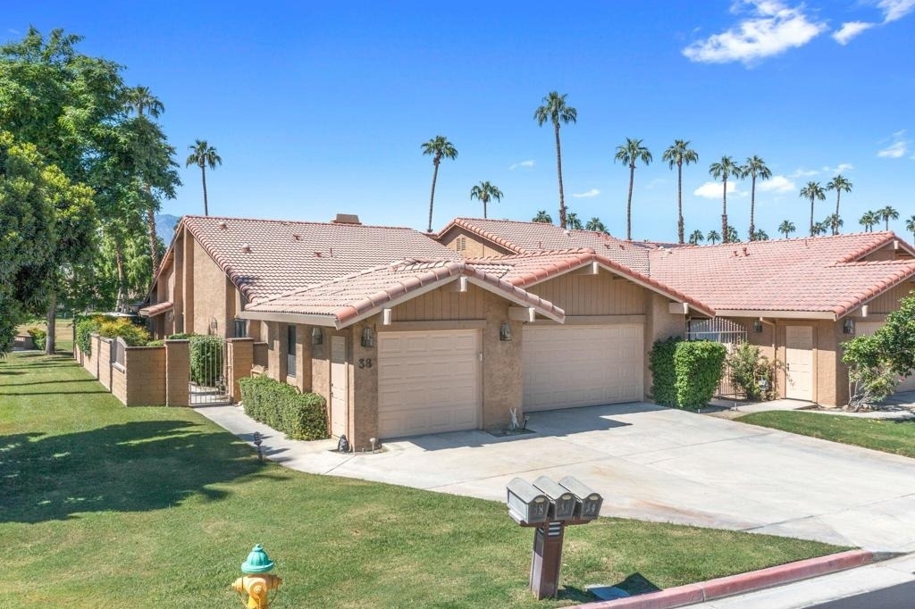 38 Conejo Circle - Photo 0