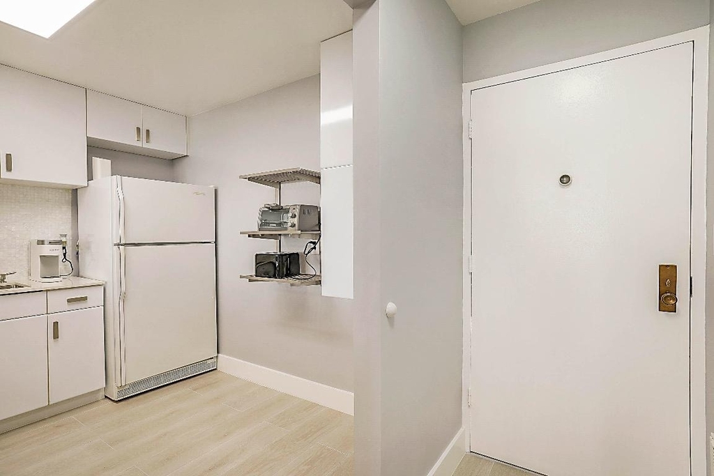 2121 N Ocean Boulevard - Photo 18