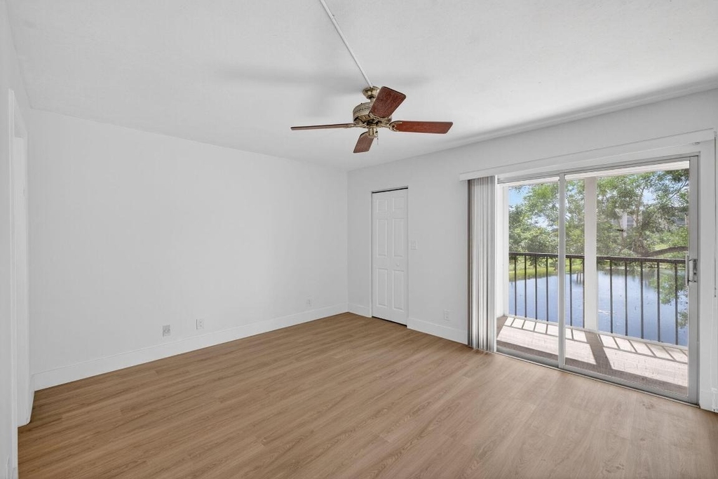 14375 Strathmore Lane - Photo 30
