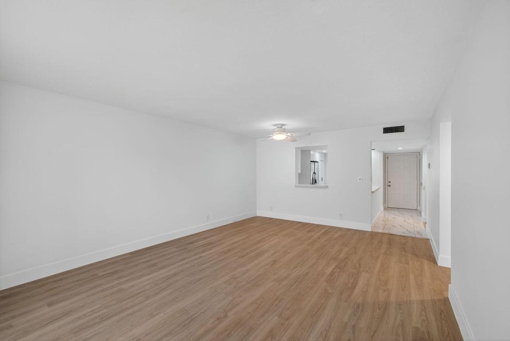 14375 Strathmore Lane - Photo 26