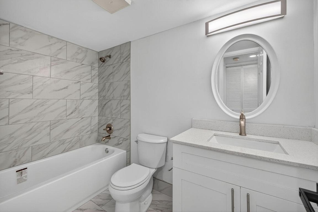 14375 Strathmore Lane - Photo 16