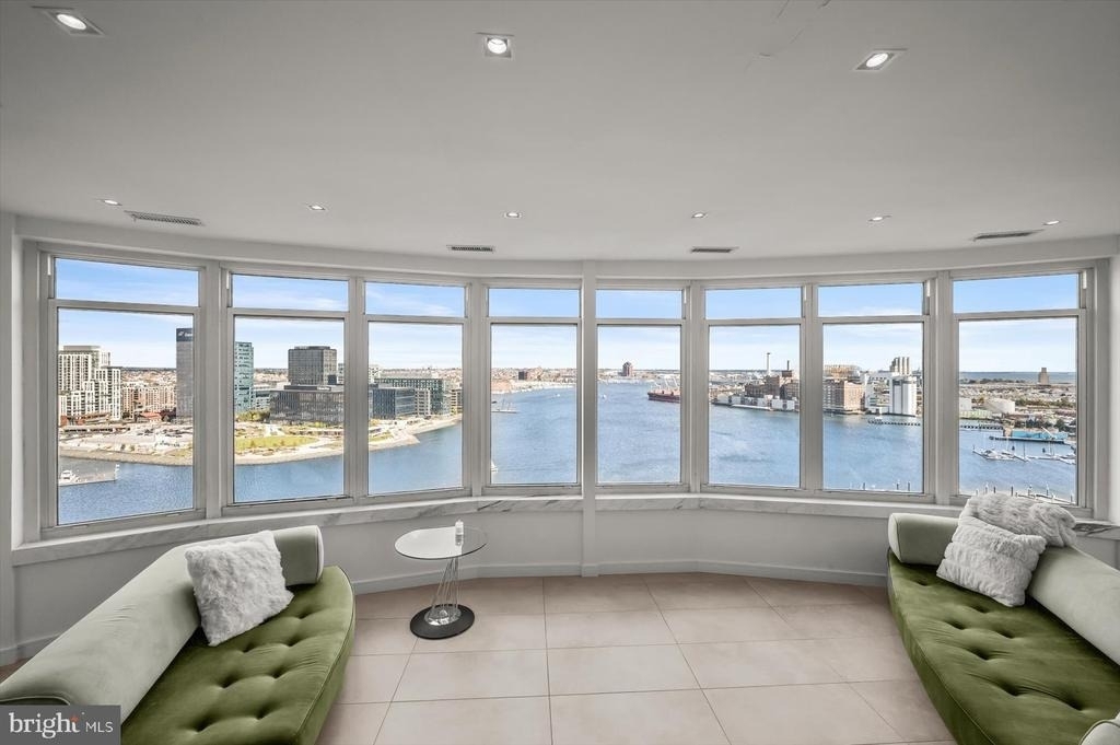 100 Harborview Drive - Photo 68
