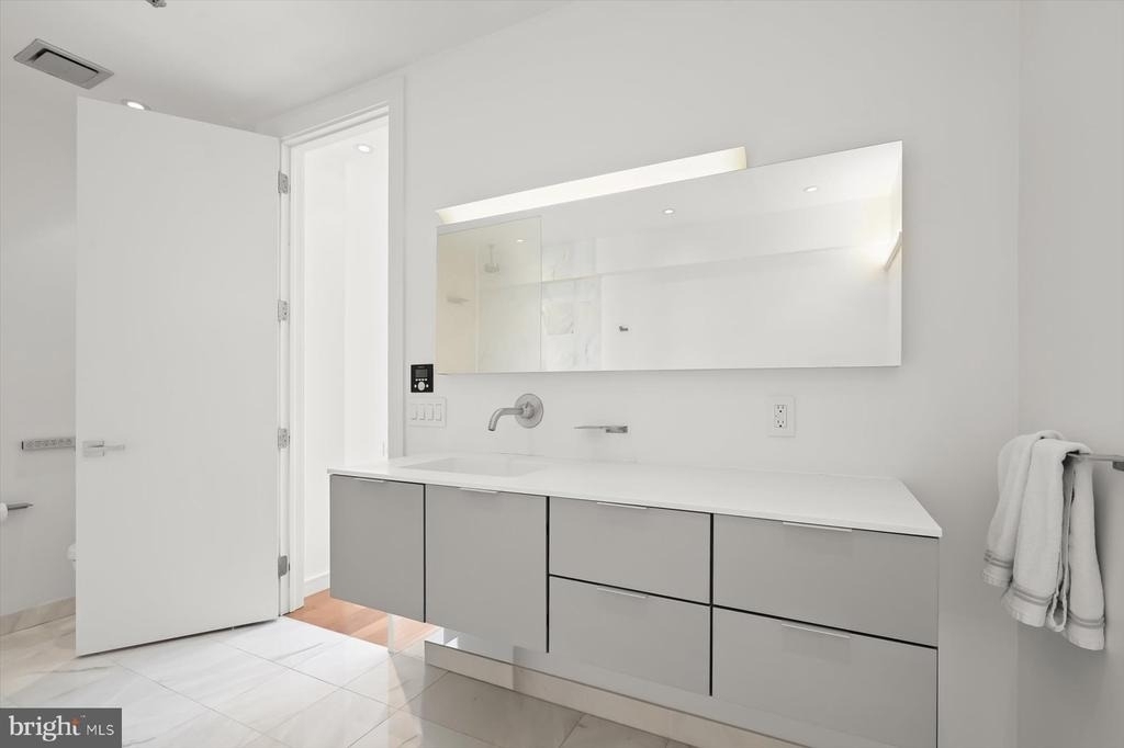100 Harborview Drive - Photo 61