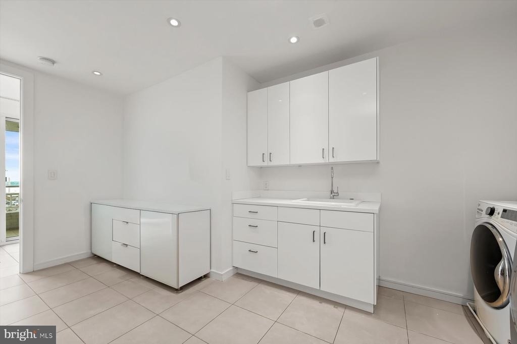 100 Harborview Drive - Photo 36