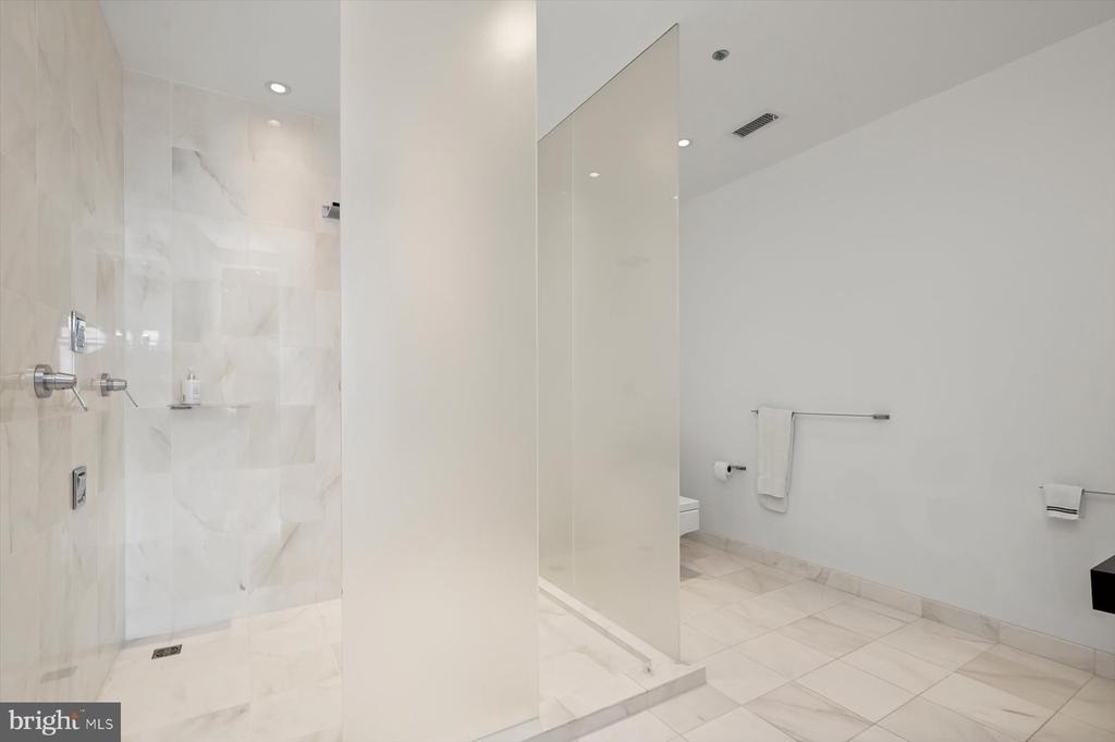 100 Harborview Drive - Photo 34