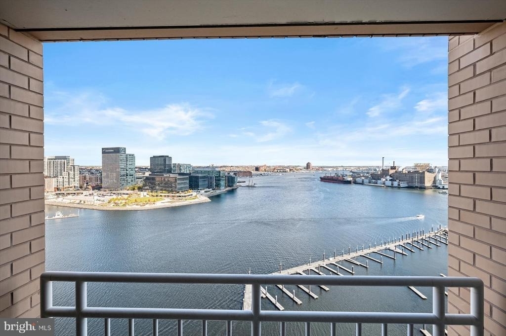 100 Harborview Drive - Photo 6