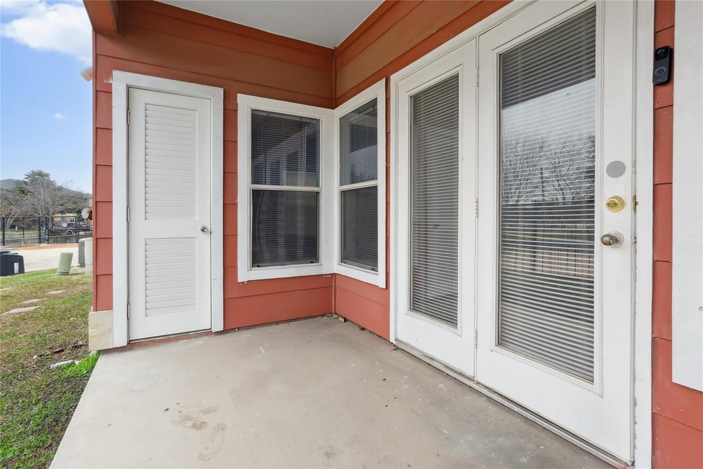 1901 Crossing Pl - Photo 23