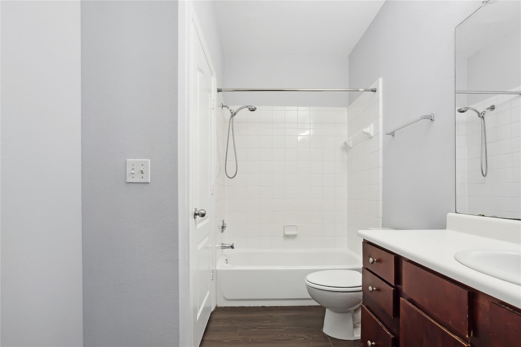 1901 Crossing Pl - Photo 14