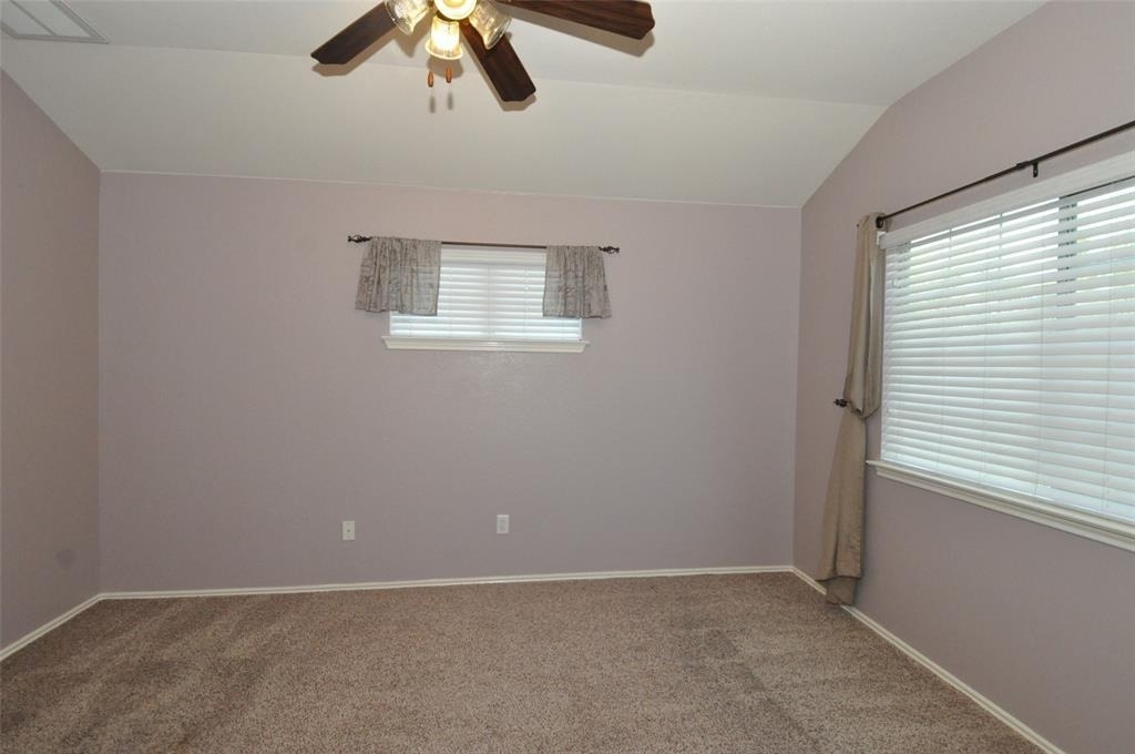 1900 Scofield Ridge Pkwy - Photo 17