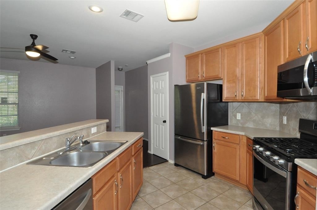 1900 Scofield Ridge Pkwy - Photo 1