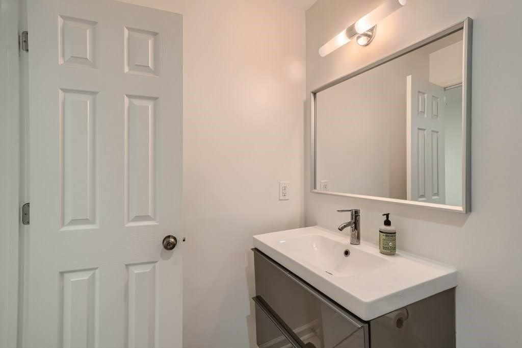 4438 Glengary Drive Ne - Photo 14