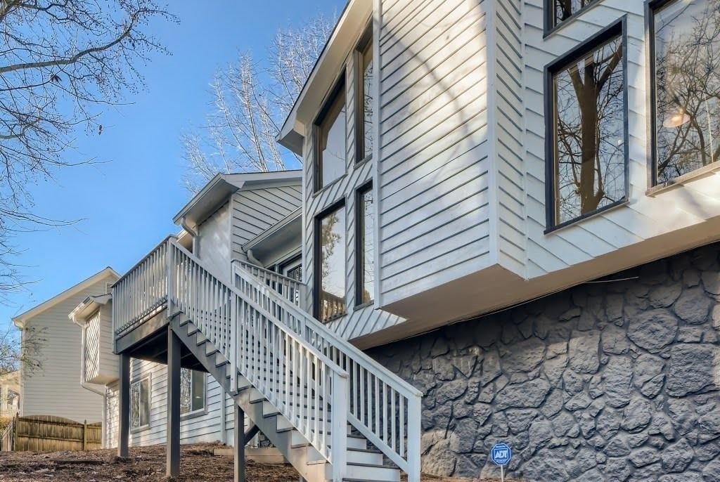 4438 Glengary Drive Ne - Photo 27