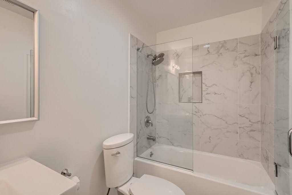 4438 Glengary Drive Ne - Photo 15