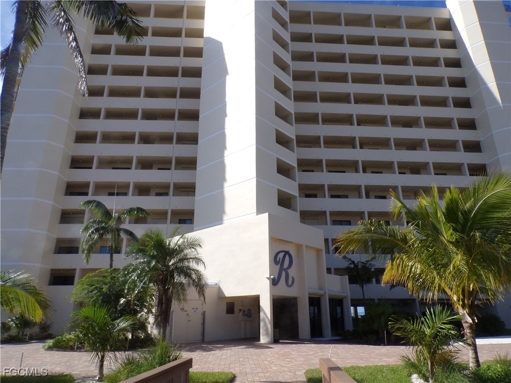 7500 Estero Boulevard - Photo 2