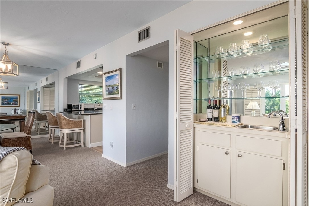105 Georgetown Boulevard - Photo 18