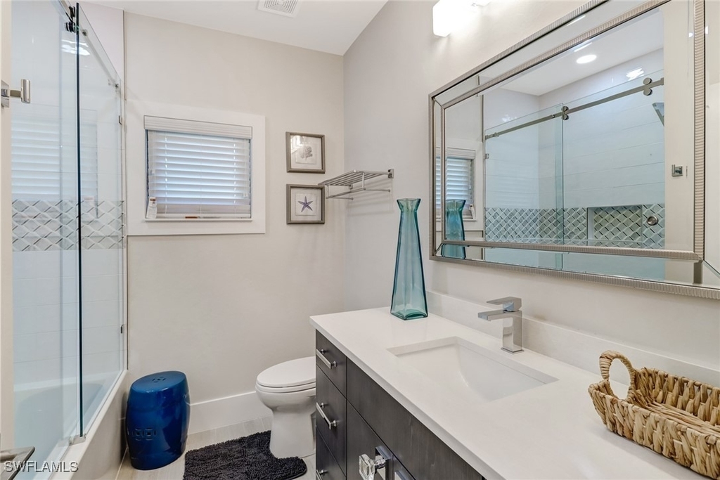 28070 Winthrop Circle - Photo 18